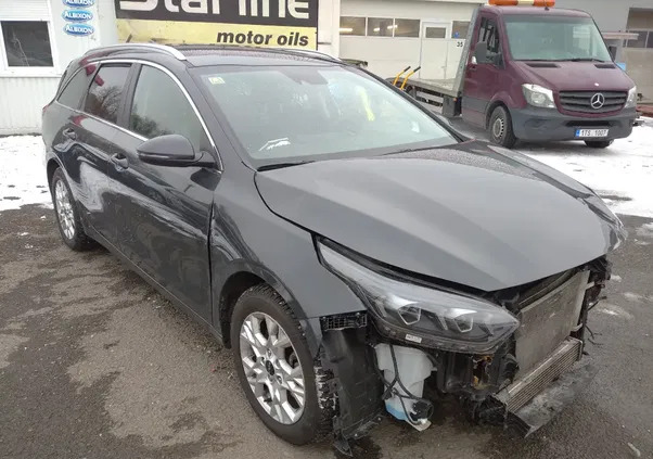 kia krobia Kia Ceed cena 47970 przebieg: 22805, rok produkcji 2022 z Krobia